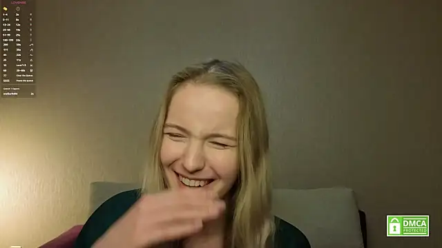 HongTomczak's Webcam Show