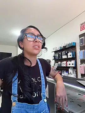 แชท XXX สดของ pregnant_sofii18