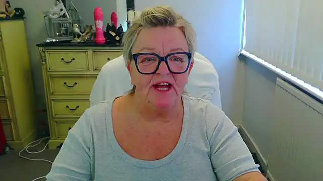 Chat XXX en directo de BridgetBlueEyes