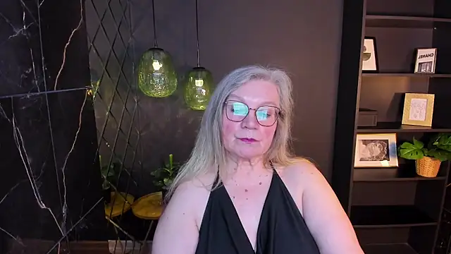 NataliMellow 现场XXX聊天