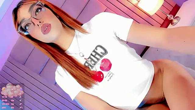 Camille_deluxe Adlı Modelin Canlı XXX Sohbeti