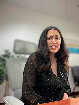 YourQueen18's Webcam Show