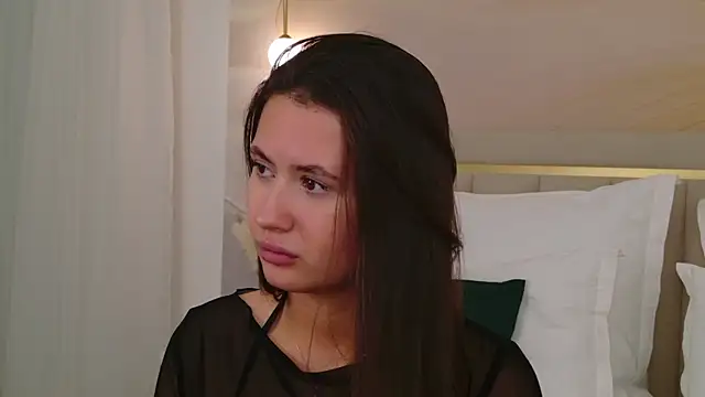 milaleoneli Chat XXX live