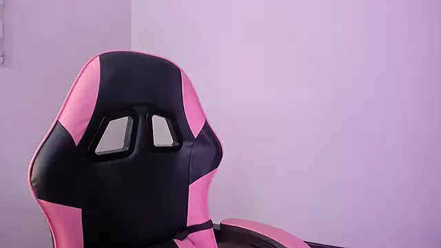 Arianna_Jannes élő XXX-chatje