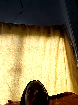 Genesis_18_ élő XXX-chatje