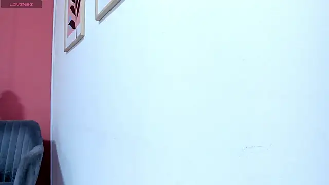 VIOLET_19XXX's Live XXX Chat