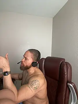 Fathero1timeのライブXXXチャット