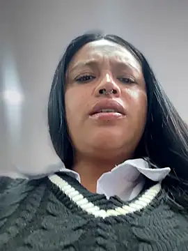 Chat XXX ao vivo de _Mia-Safety_Inspector