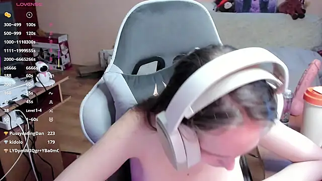 SharybbFace: онлайн-секс-чат