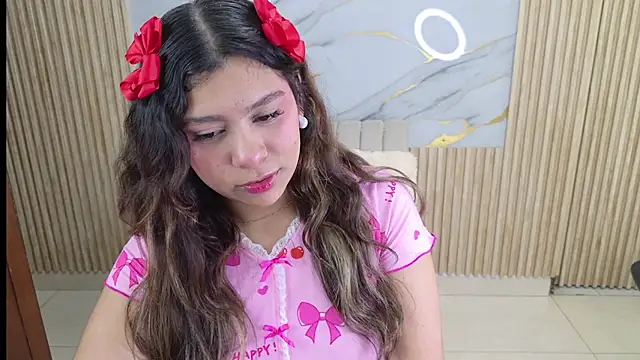 Sophie19__ Live XXX-chat