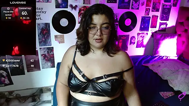 Chat XXX ao vivo de Roxy_f_w