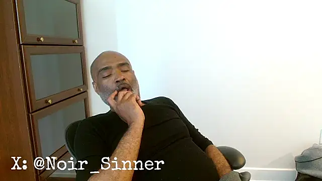 sinnernoirn Live XXX chat