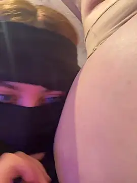 Divas_Arab_girls Show in webcam