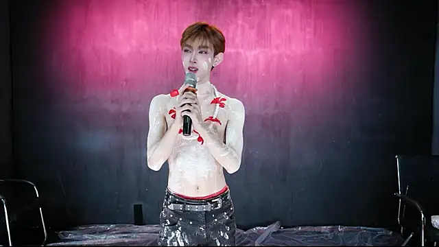 Queen-Vibe 即時 XXX 聊天