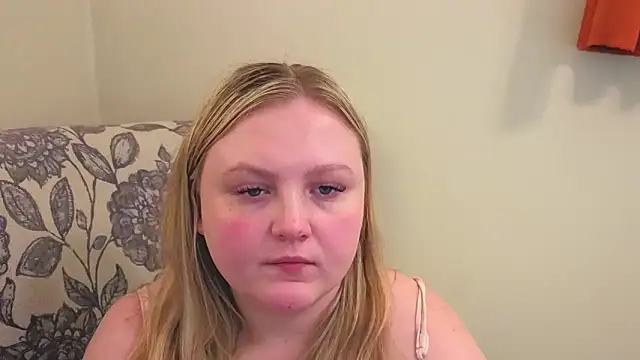 โชว์เว็บแคมของ PhatAssBlond