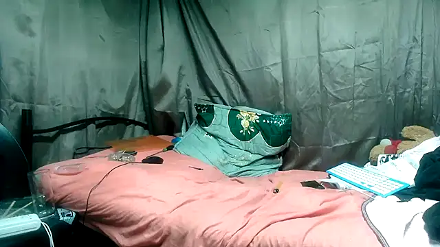 CamodickのライブXXXチャット