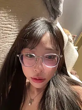 Kiwuvurfovo 라이브 XXX 채팅