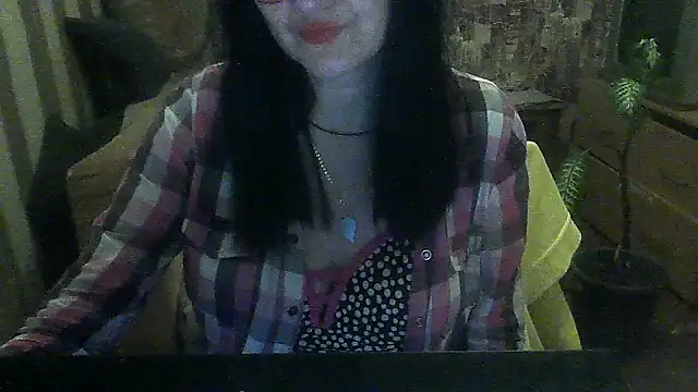 Yana-fiesta's Live XXX Chat