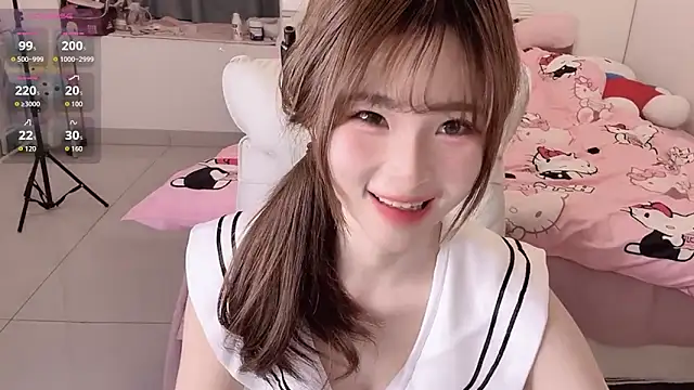 guoguo-77 Live XXX-Chat