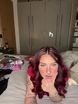 OliviaaFischer live XXX chat