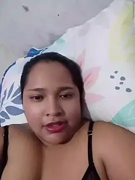 Angelly_ricura élő XXX-chatje