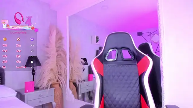 KarelyMitchel's Live XXX Chat