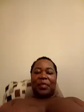 Chat +18 de Sweetpussy17 ao vivo