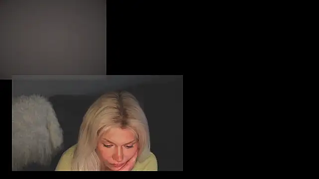 GlitterSheWolf Live XXX-Chat