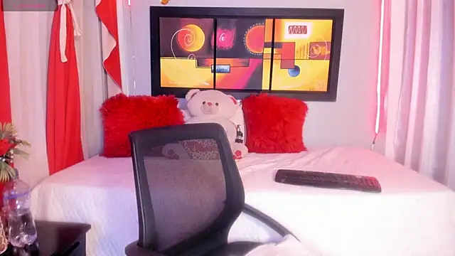 Camilfire live XXX chat