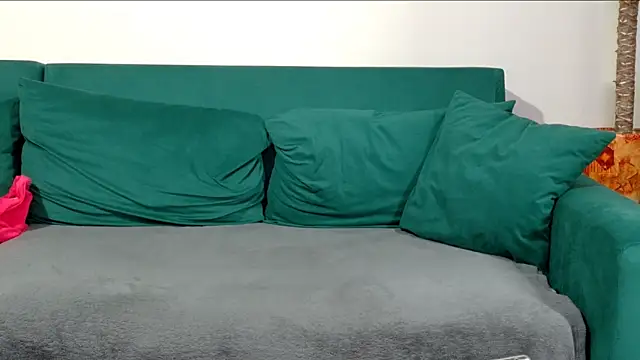 JoannaAndNeighbour's Live XXX Chat