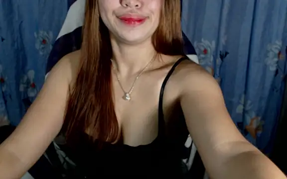 urlover_mae26 – Live XXX-chat