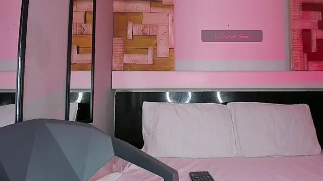 AmberAdams_ Obrolan Langsung XXX