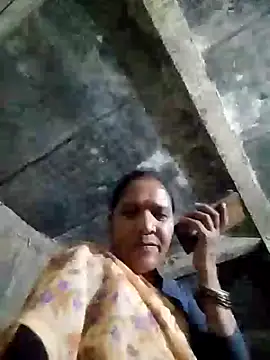 Chat XXX ao vivo de Loomaraj