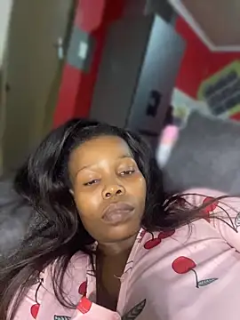 Pussypumperr Adlı Modelin Canlı XXX Sohbeti