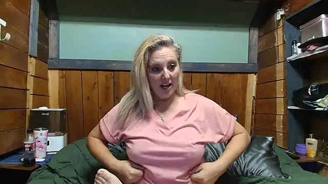 Chat XXX ao vivo de lisaxlovexxx