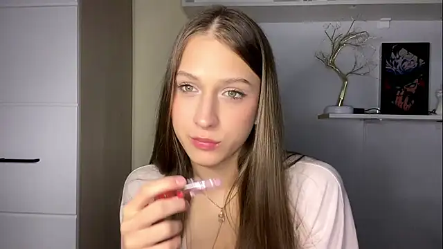 Вебкам-шоу AssumingPail