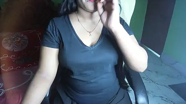 BengaliQueenStar Live XXX Chat