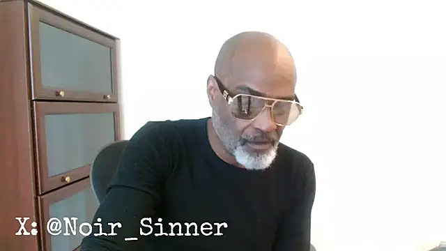 Онлайн чат XXX sinnernoir