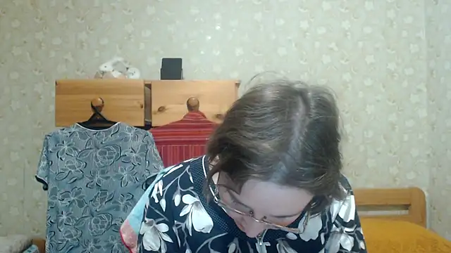 Smart_Rose élő XXX-chatje