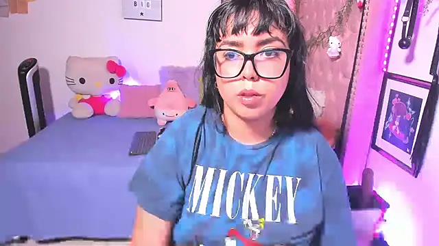 Chat +18 de LillyCandy ao vivo