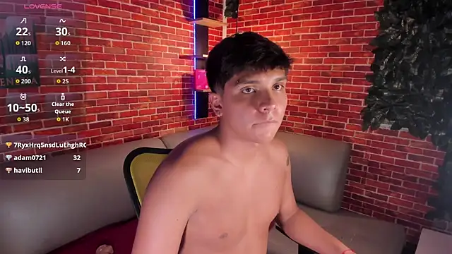 XXX chat uživo modela Thiago_Kozak