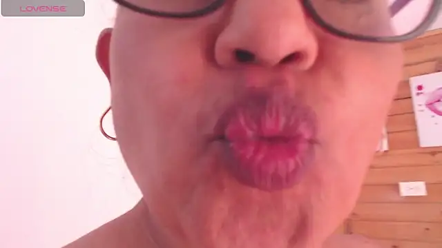 Katha_Marck Live XXX Chat