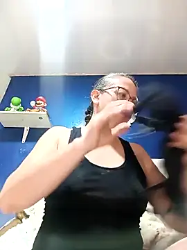 Онлайн чат XXX miss_hanna07