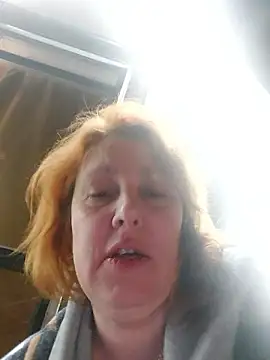 Chat XXX en directo de GingerFoxy