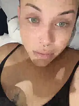 alicetgirlbr Webcam show