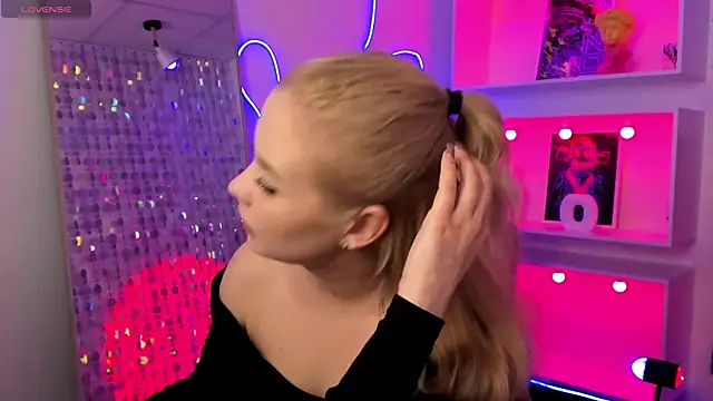 StephanieSweety: онлайн-секс-чат