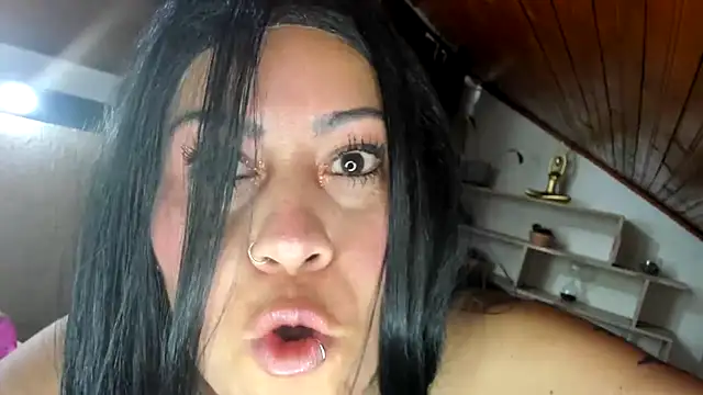 Chat XXX ao vivo de Tania_mature