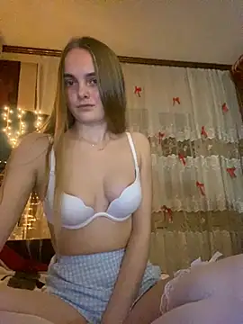 LunaVeyn Live XXX chat