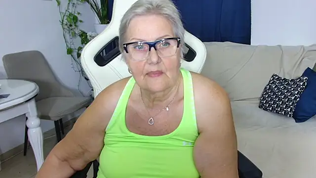 Selenna57 Chat XXX live