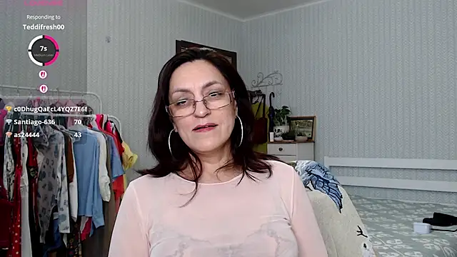 Vivian-Alluring Chat XXX in diretta